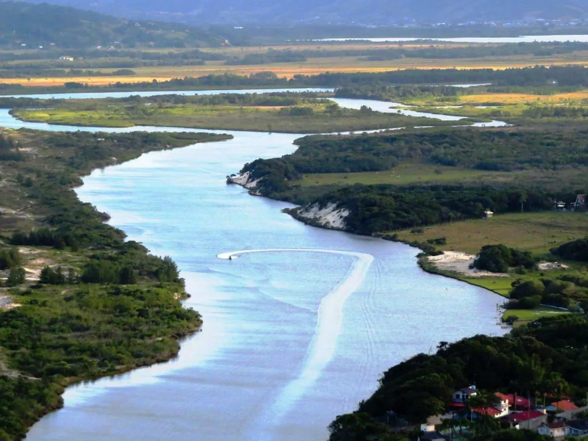 Bed & Breakfast Morada Fenix Bed and Breakfast Guarda do Embaú Brazilië